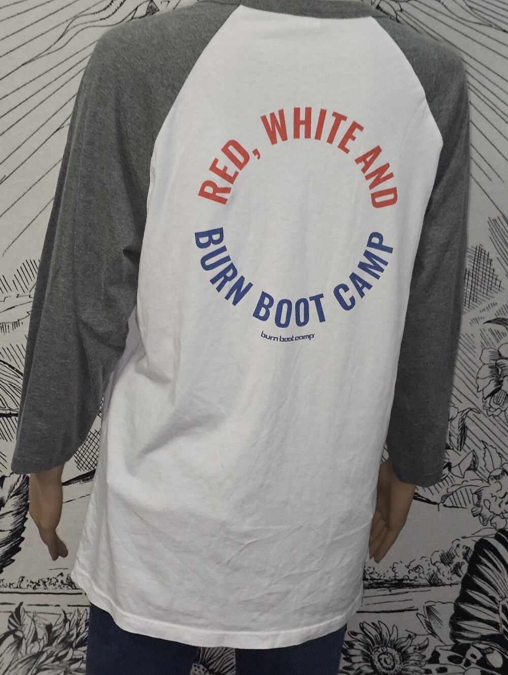 'Red, White and Burn Boot Camp' Gray Sleeve Raglan Shirt Sz Large